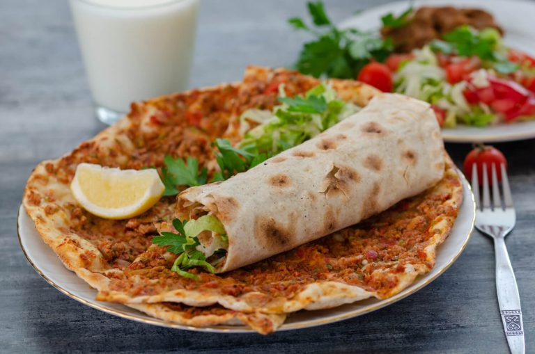 İstanbul’un En İyi Lahmacuncuları